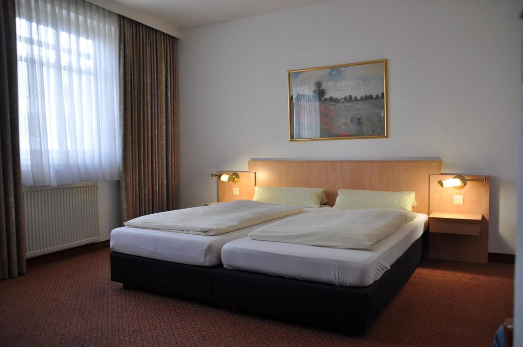 Hotel Hornung Darmstadt Phòng bức ảnh